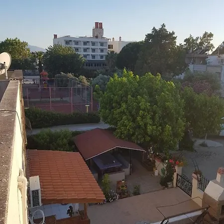 Kadinlar Denizi Ev فيلة كوشاداسيه